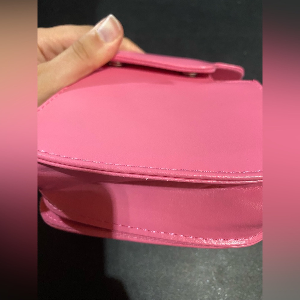 Instax Hot Pink Camera Pouch - Picture 4 of 4